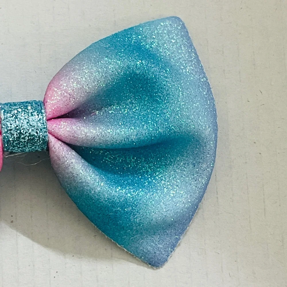 Bow Hair clip - Picture 2 of 4